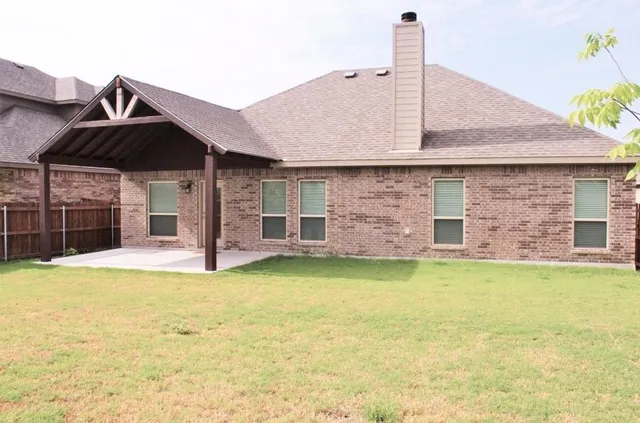 $2,195 | 317 Haven Road, Waxahachie, TX 75165