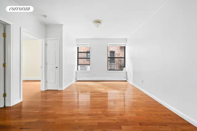 $699,000 | 220 West 111th Street, Unit 2B | Harlem