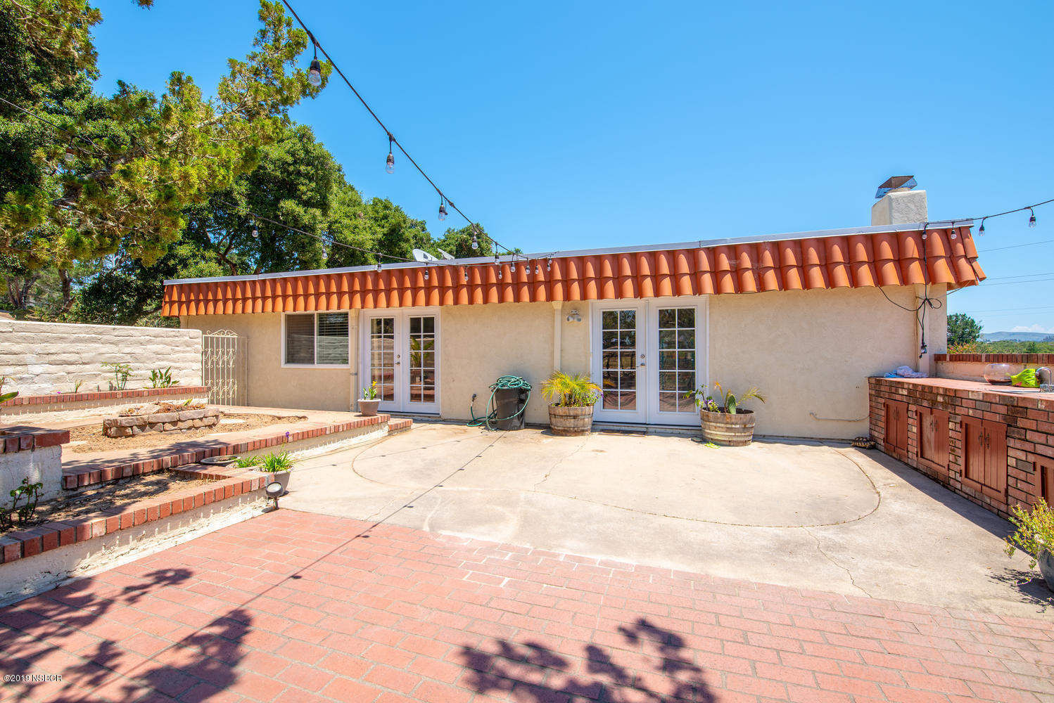 1386 Onstott Road Lompoc, CA 93436 - Photo 29 of 35 a house with outdoor space