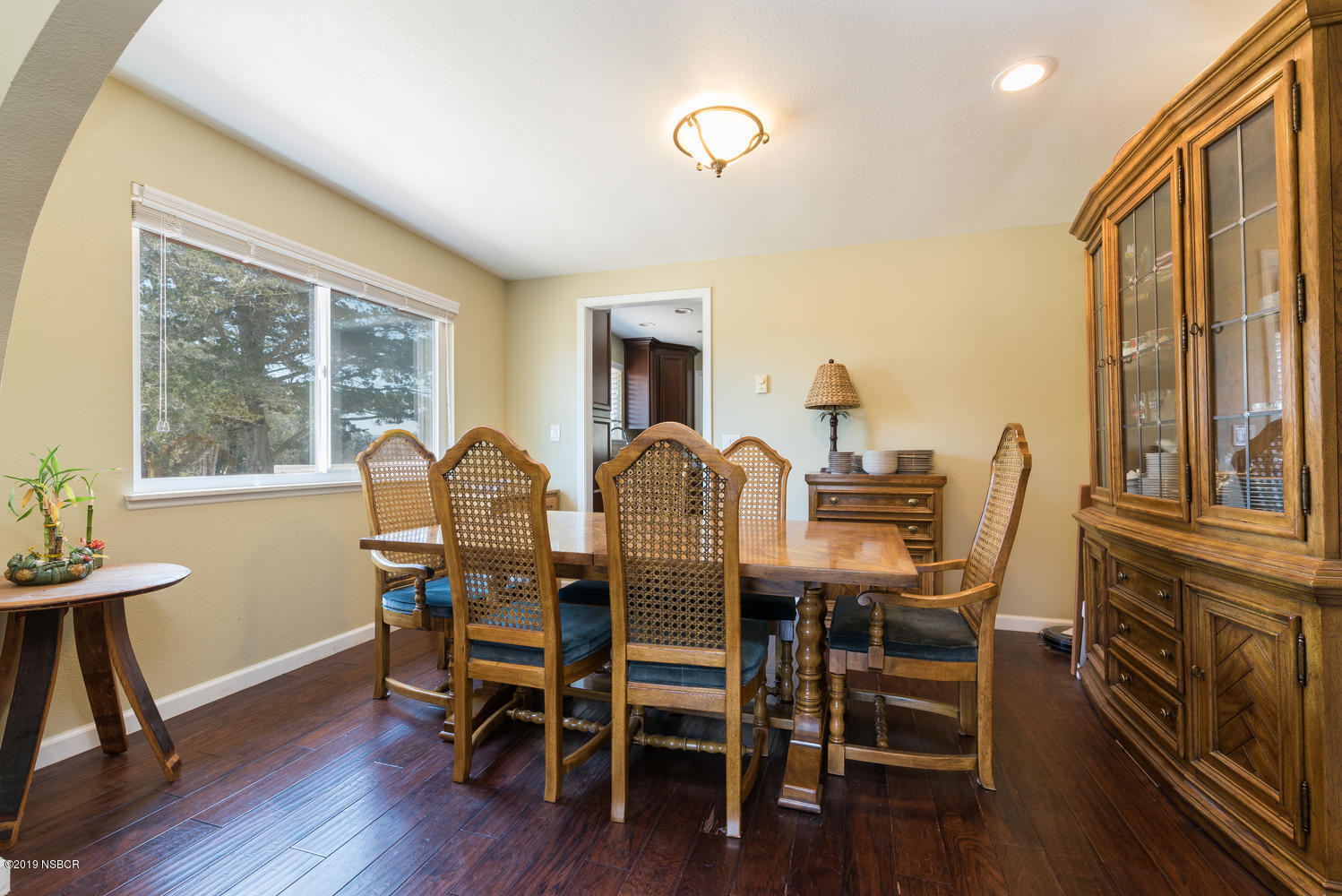 1386 Onstott Road Lompoc, CA 93436 - Photo 8 of 35 a view of a dining room with furniture and wooden floor