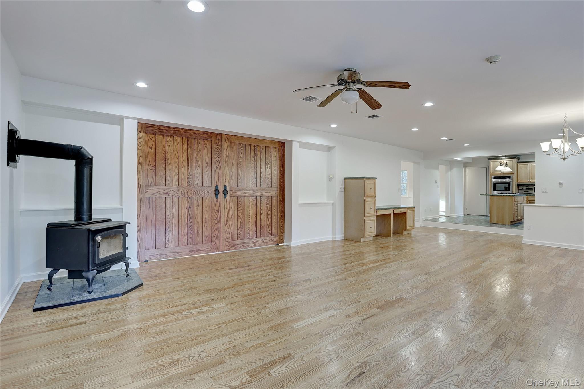 21 Mile Road Suffern, NY 10901 - Photo 8 of 41