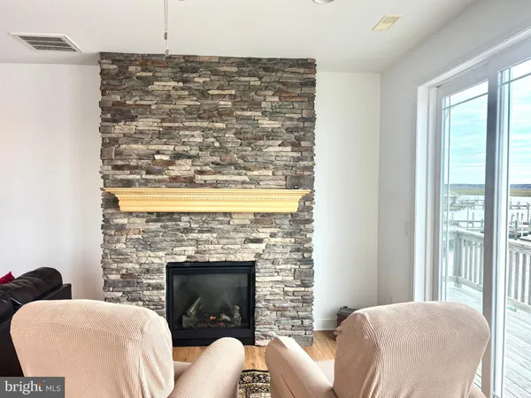 $4,400 | 448 Dock Road, West Creek, NJ 08092