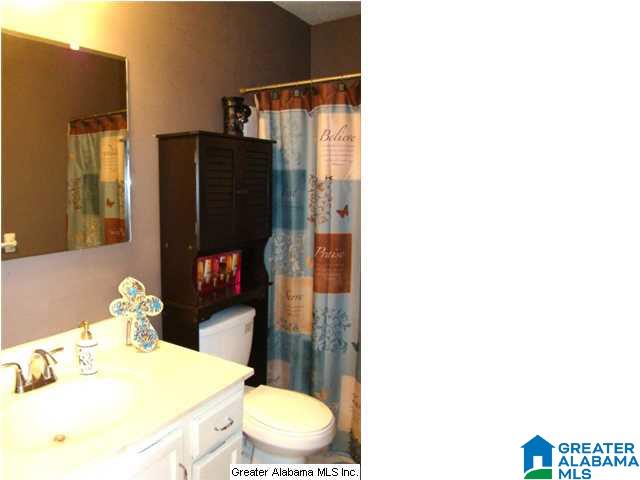 1225 Valleywood Road Oxford, AL 36203 - Photo 17 of 27