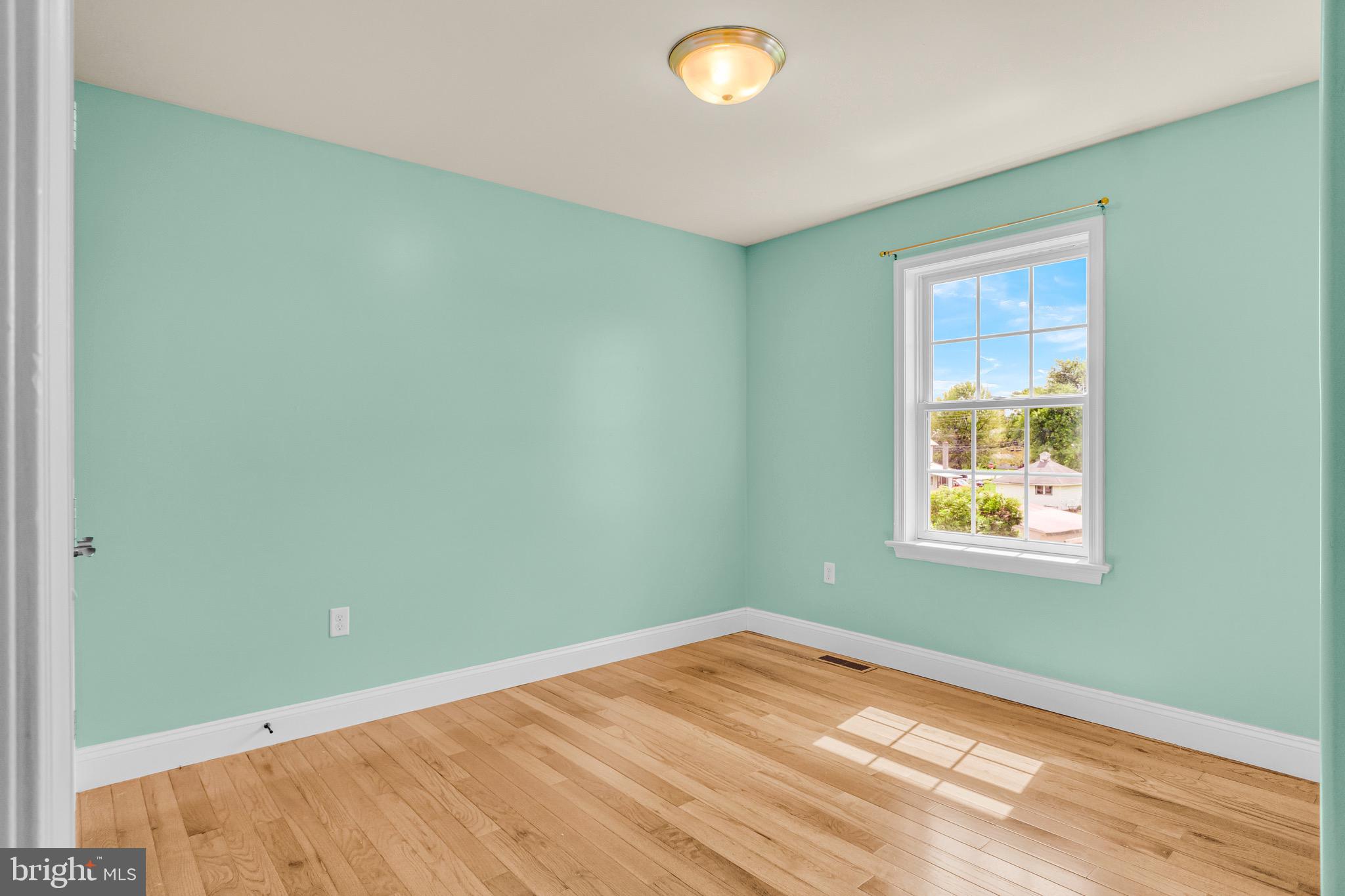 25 Springbrook Drive Palmyra, PA 17078 - Photo 24 of 34 an empty room with a window