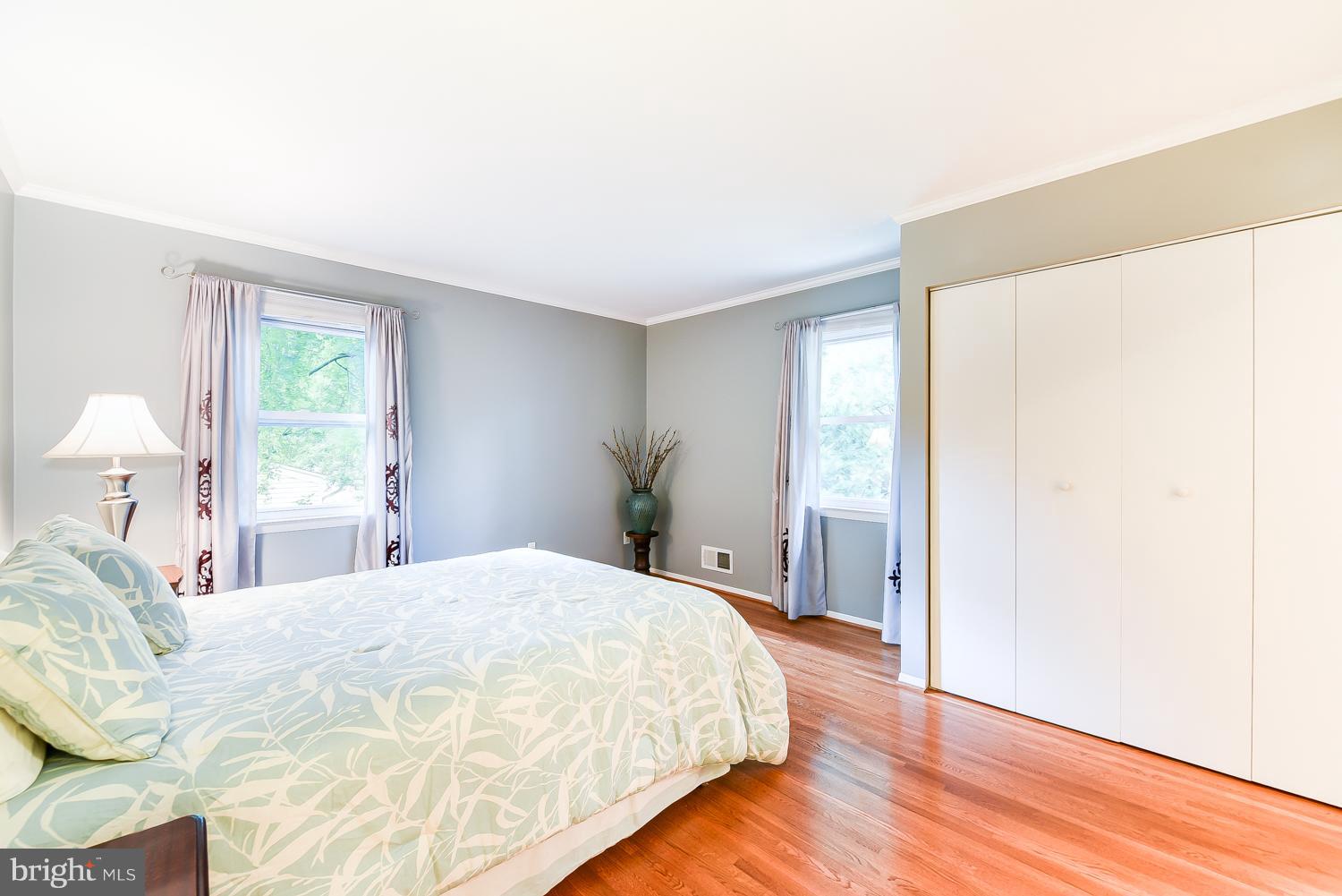 6911 Gillings Road Springfield, VA 22152 - Photo 11 of 30 Bedroom (Master)