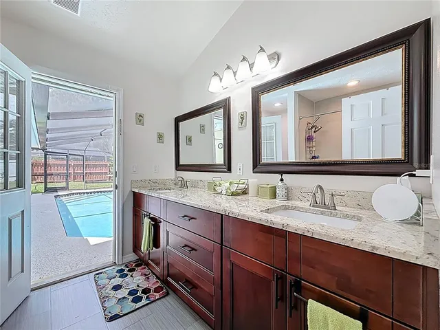 $670,000 | 2416 Buckhorn Run Drive, Valrico, FL 33596