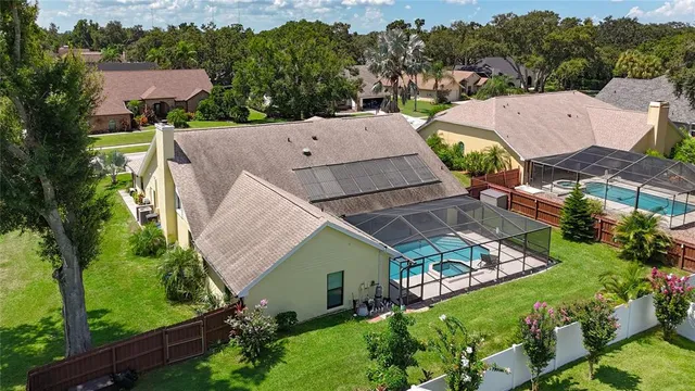 $670,000 | 2416 Buckhorn Run Drive, Valrico, FL 33596