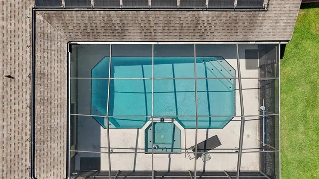 $670,000 | 2416 Buckhorn Run Drive, Valrico, FL 33596