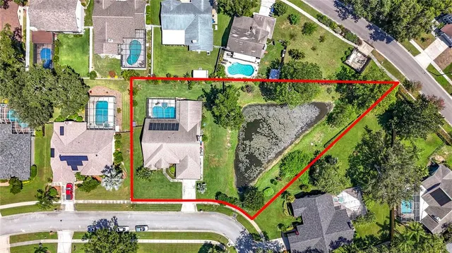 $670,000 | 2416 Buckhorn Run Drive, Valrico, FL 33596