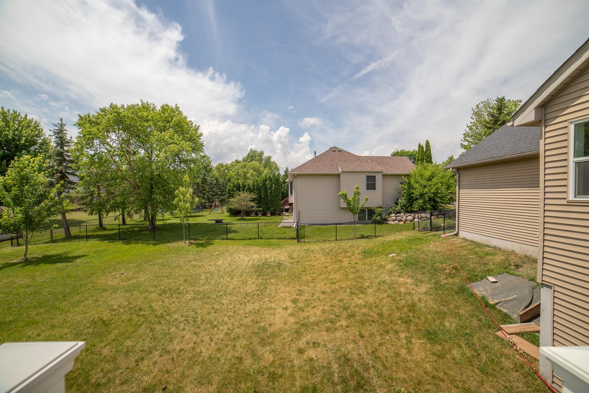 9499 Gander Lane Minnetrista, MN 55375 - Photo 23 of 45