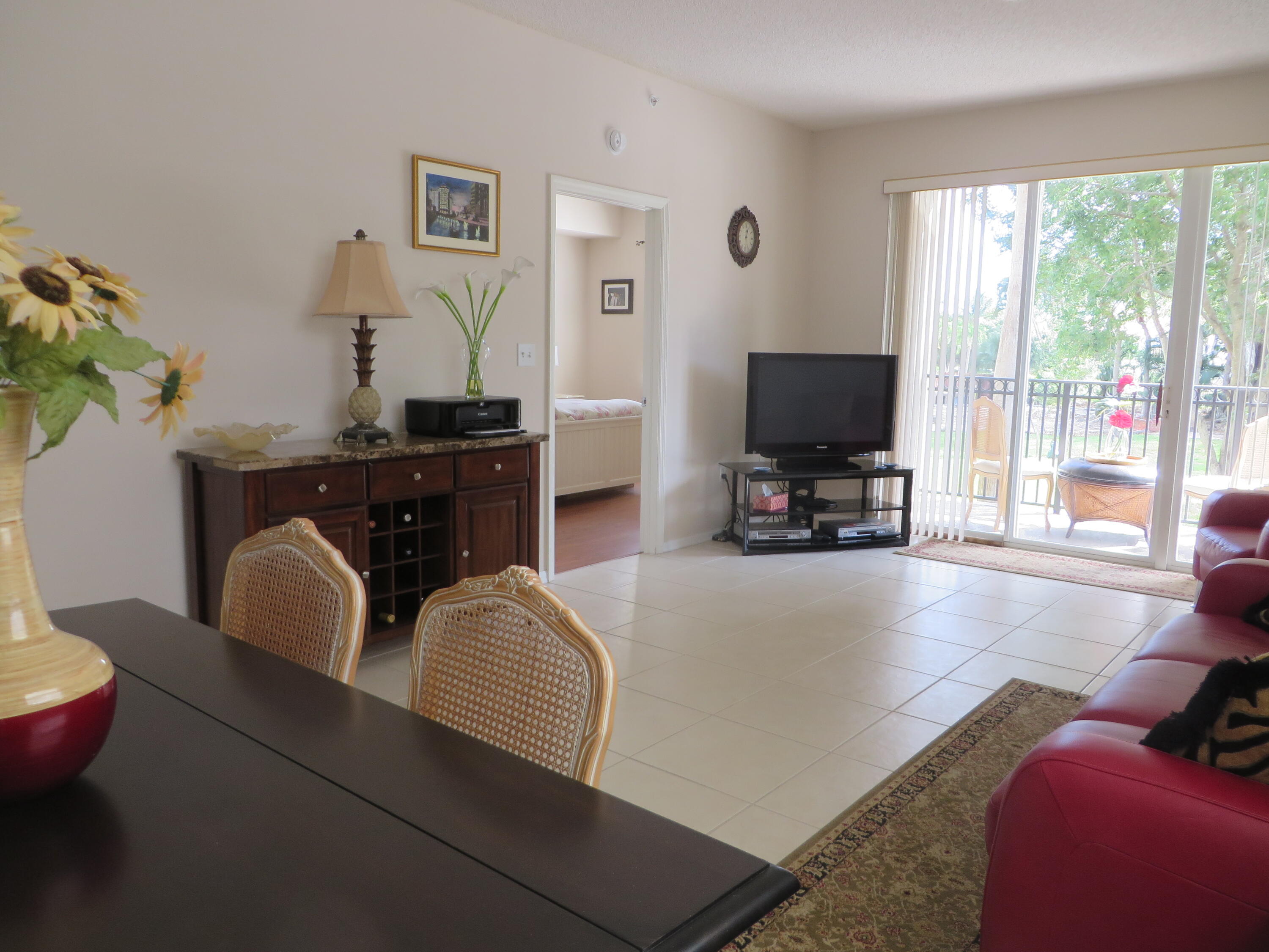 27 Royal Palm Way, Unit 206 Boca Raton, FL 33432 - Photo 3 of 28 IMG_2476