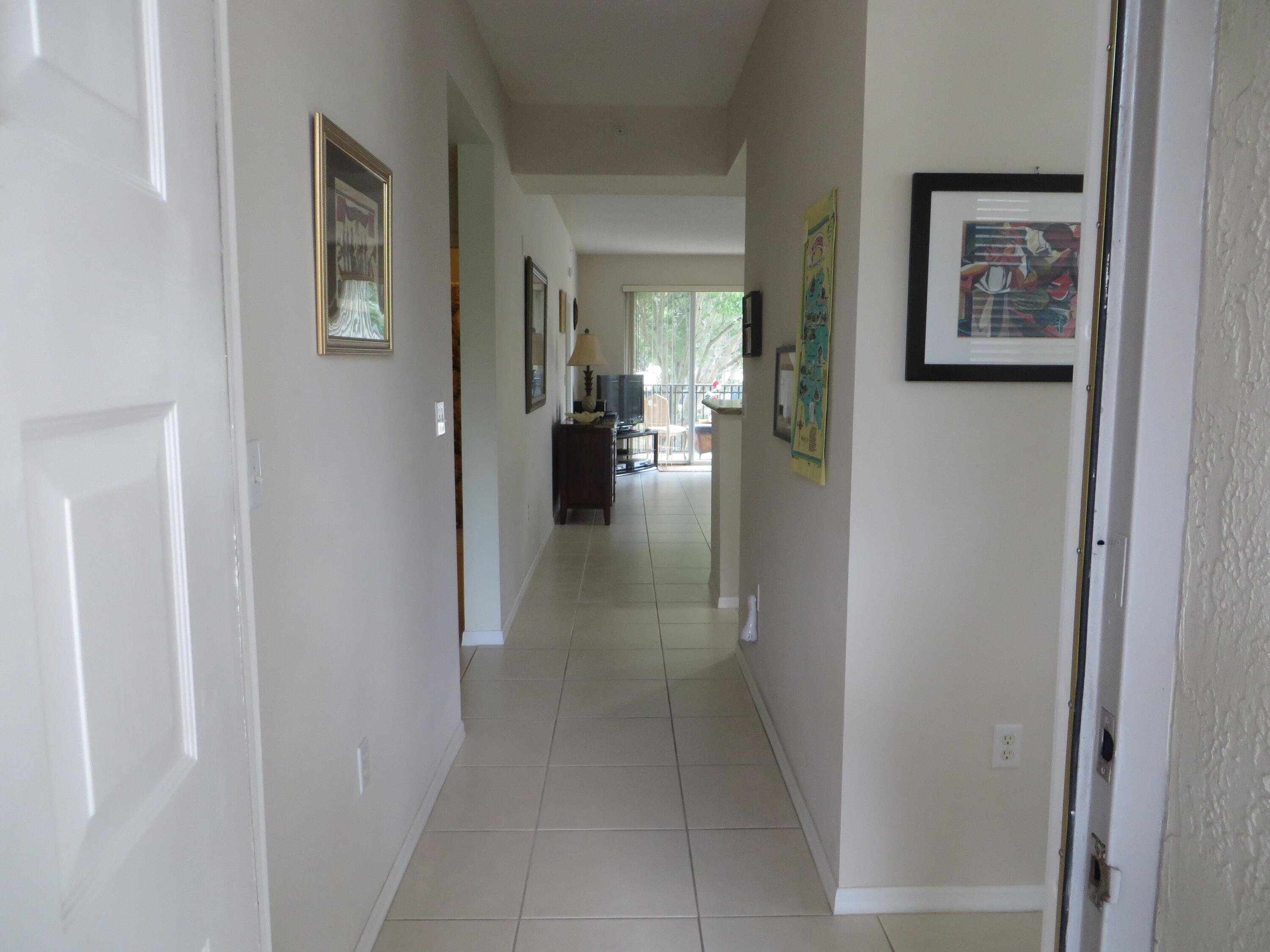 27 Royal Palm Way, Unit 206 Boca Raton, FL 33432 - Photo 8 of 28 IMG_2461
