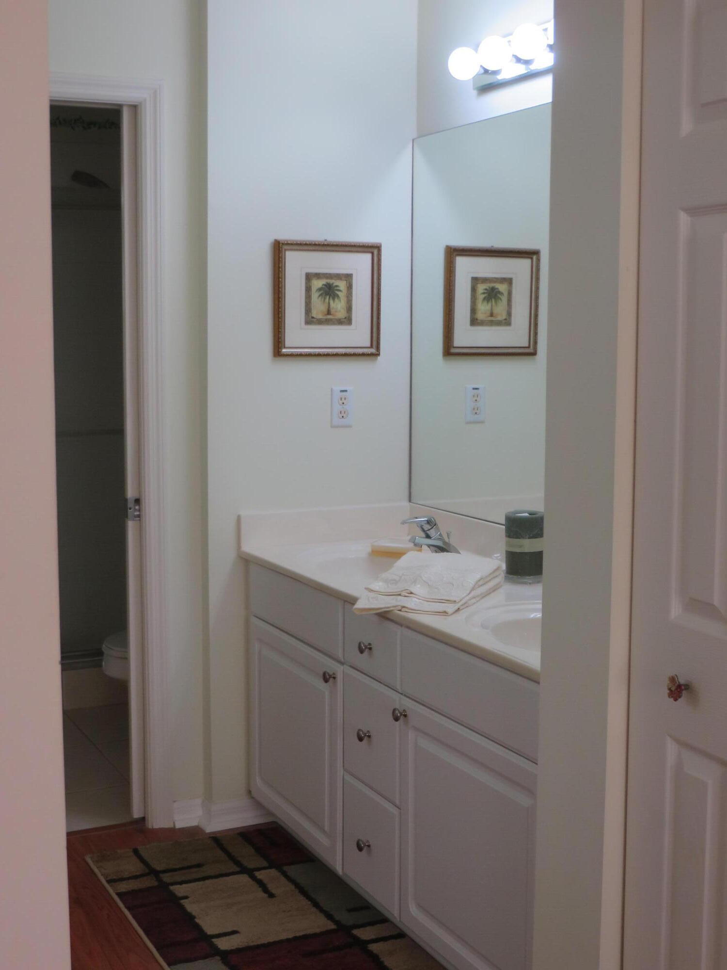 27 Royal Palm Way, Unit 206 Boca Raton, FL 33432 - Photo 9 of 28 IMG_2472