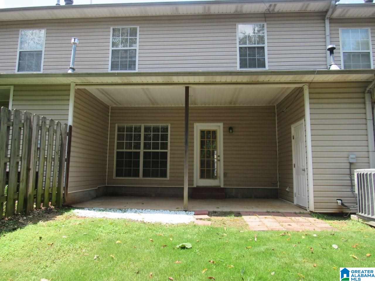 171 Canyon Trail Pelham, AL 35124 - Photo 4 of 48