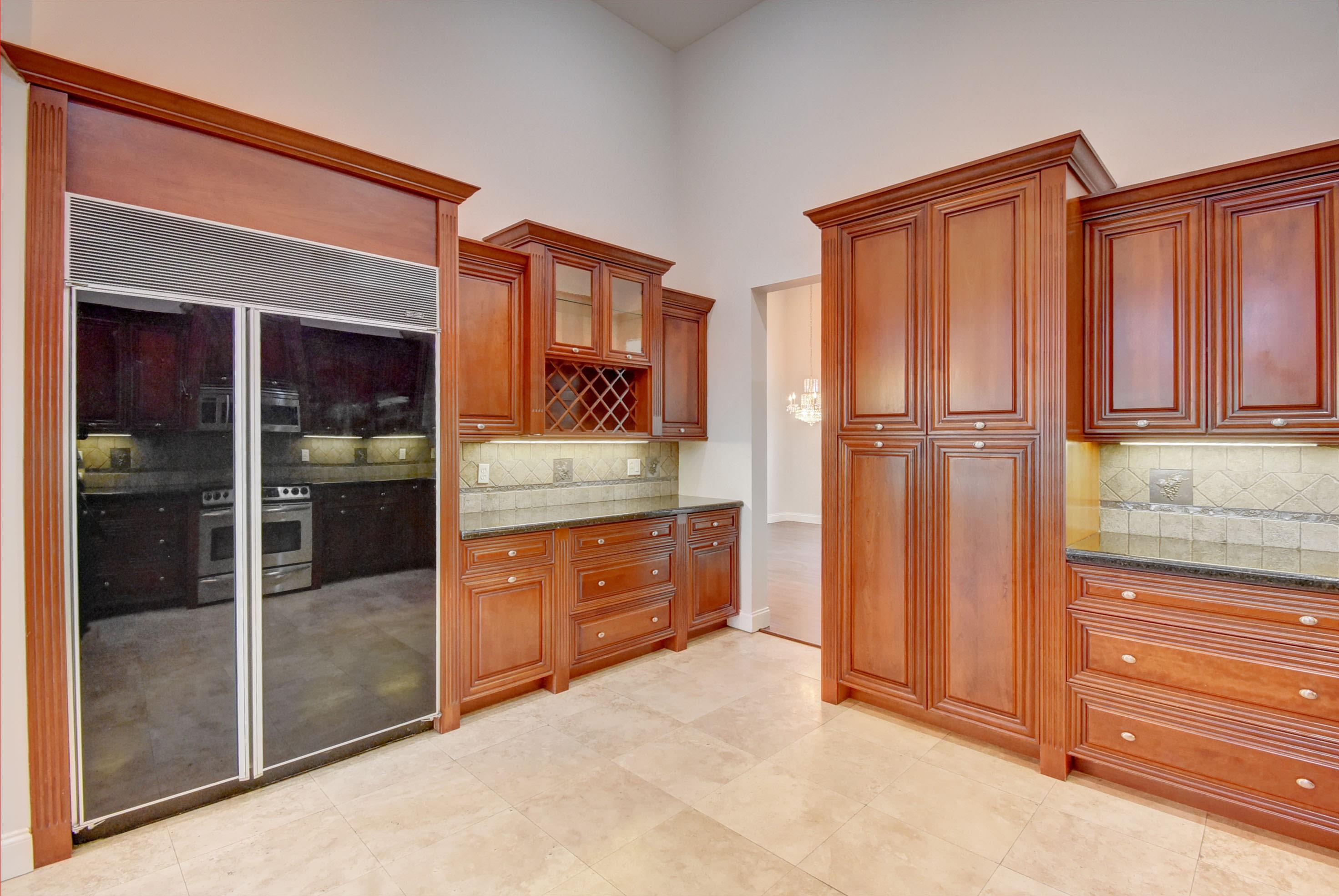 3158 Inverness Weston, FL 33332 - Photo 14 of 31 Kitchen