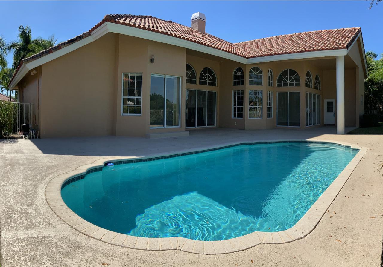3158 Inverness Weston, FL 33332 - Photo 23 of 31 Pool/Patio