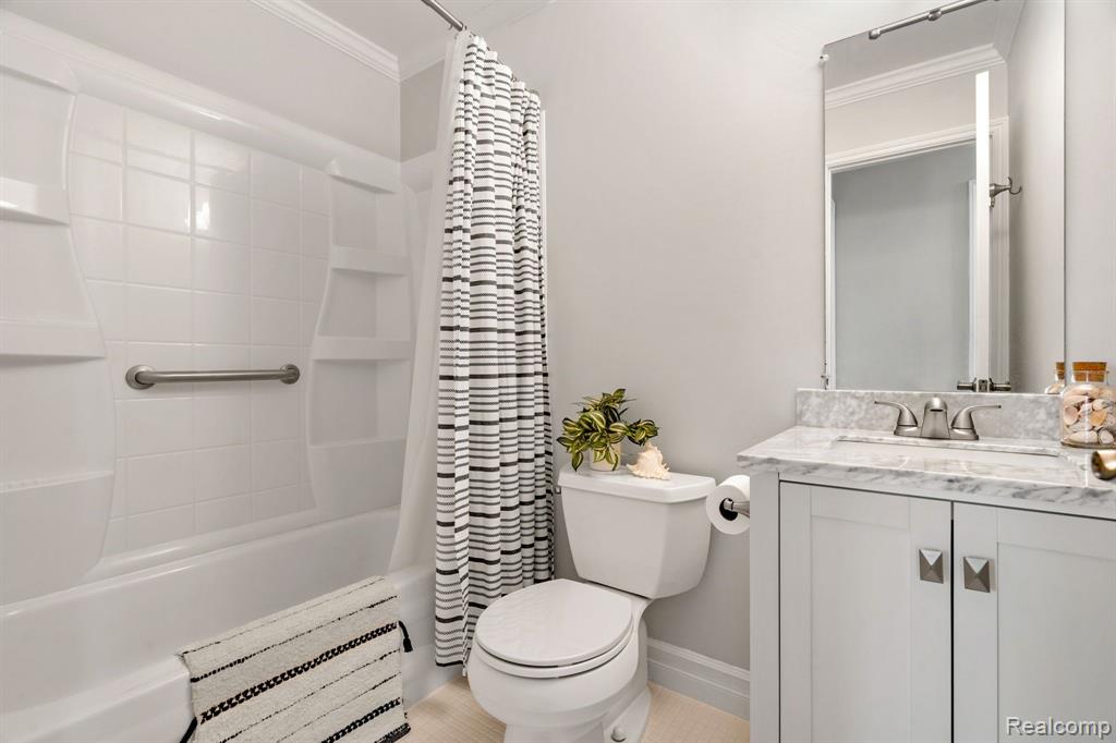 1538 Hidden Valley Lane, Unit 209 Rochester Hills, MI 48306 - Photo 25 of 35