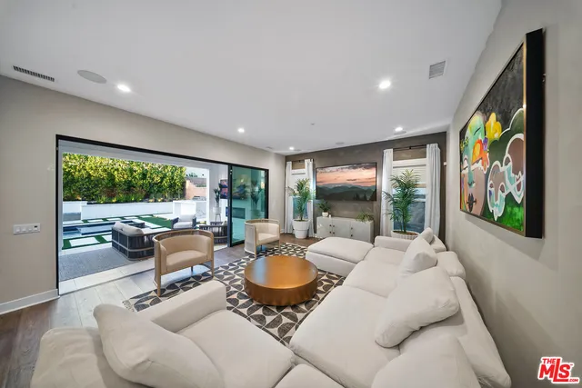 $10,000 | 20643 West Wood Rose Court, Porter Ranch, CA 91326