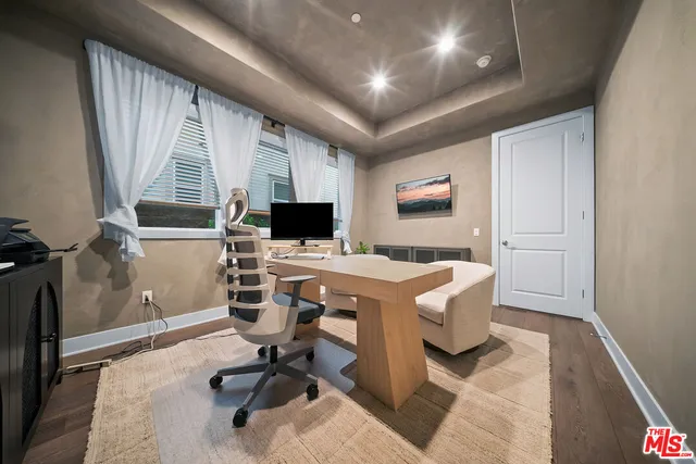 $10,000 | 20643 West Wood Rose Court, Porter Ranch, CA 91326