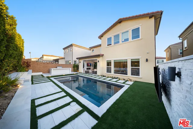 $10,000 | 20643 West Wood Rose Court, Porter Ranch, CA 91326