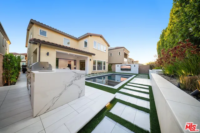 $10,000 | 20643 West Wood Rose Court, Porter Ranch, CA 91326