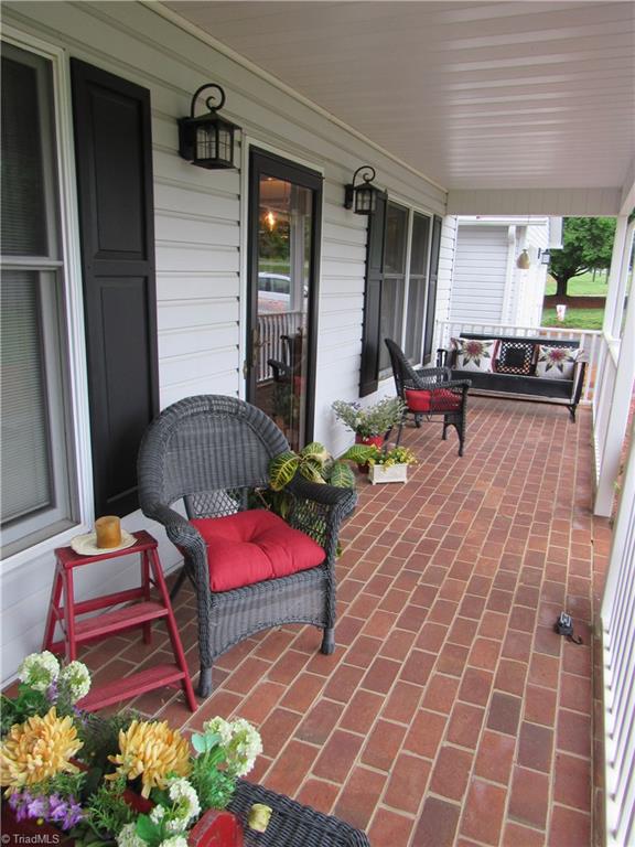 1144 Priddy Road King, NC 27021 - Photo 5 of 30