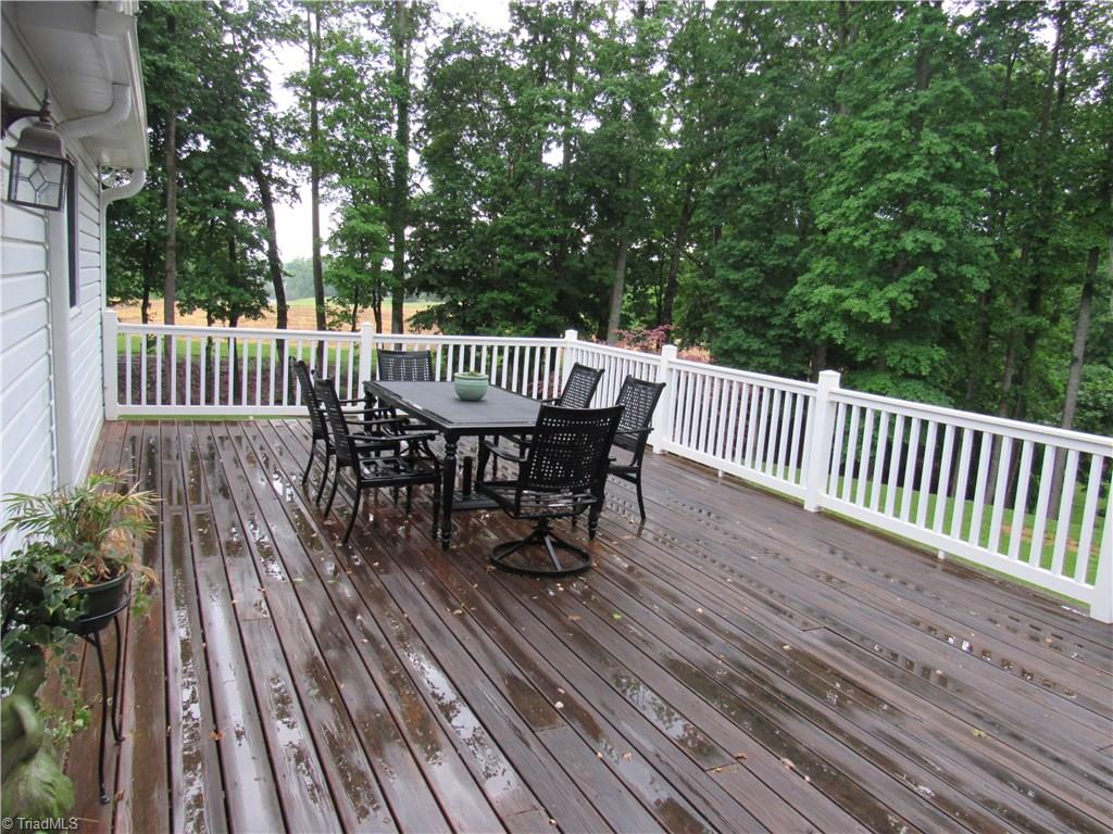1144 Priddy Road King, NC 27021 - Photo 9 of 30