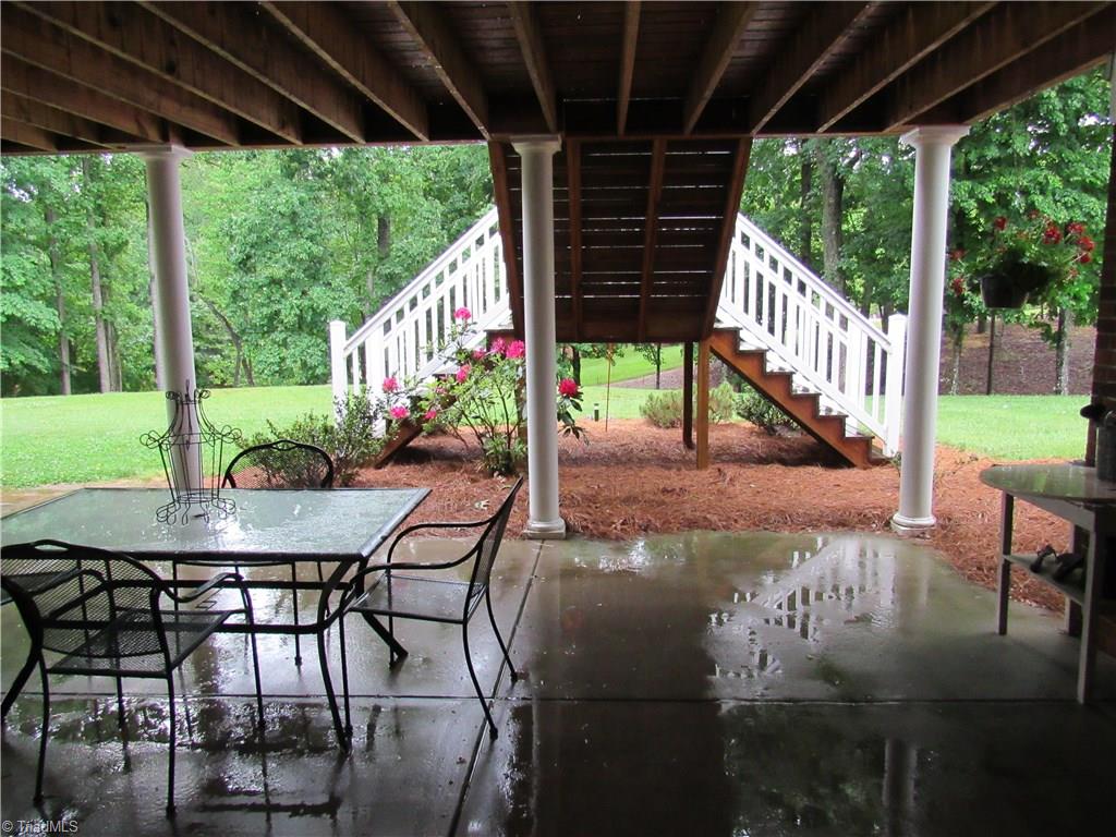 1144 Priddy Road King, NC 27021 - Photo 10 of 30