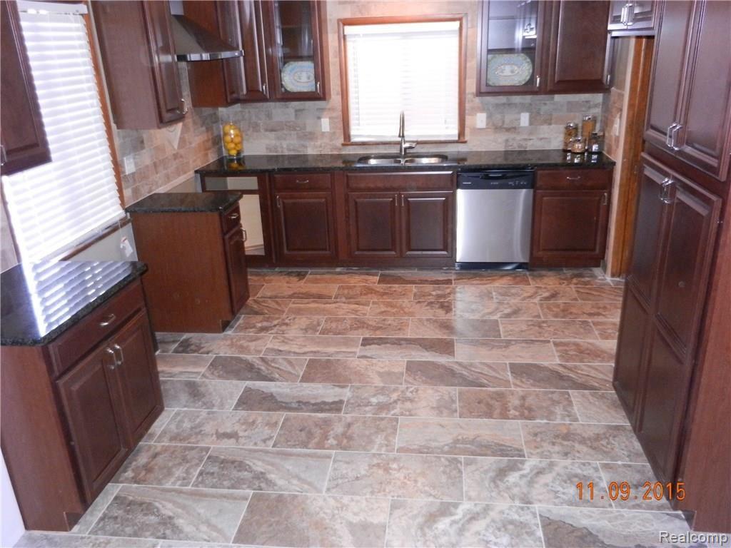 19325 Berkeley Road Detroit, MI 48221 - Photo 16 of 48 DSCN7989.JPG