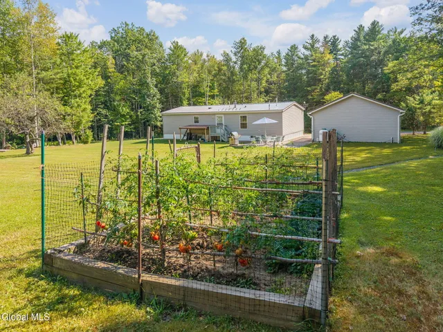 $365,000 | 356 Tamarack Road, Fulton, NY 12175