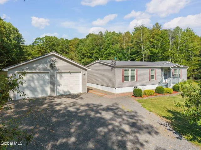 $365,000 | 356 Tamarack Road, Fulton, NY 12175