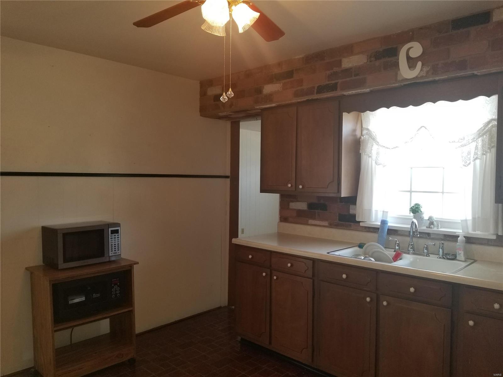 4717 Ruth Street Belleville, IL 62226 - Photo 18 of 47 Gallery Image 18