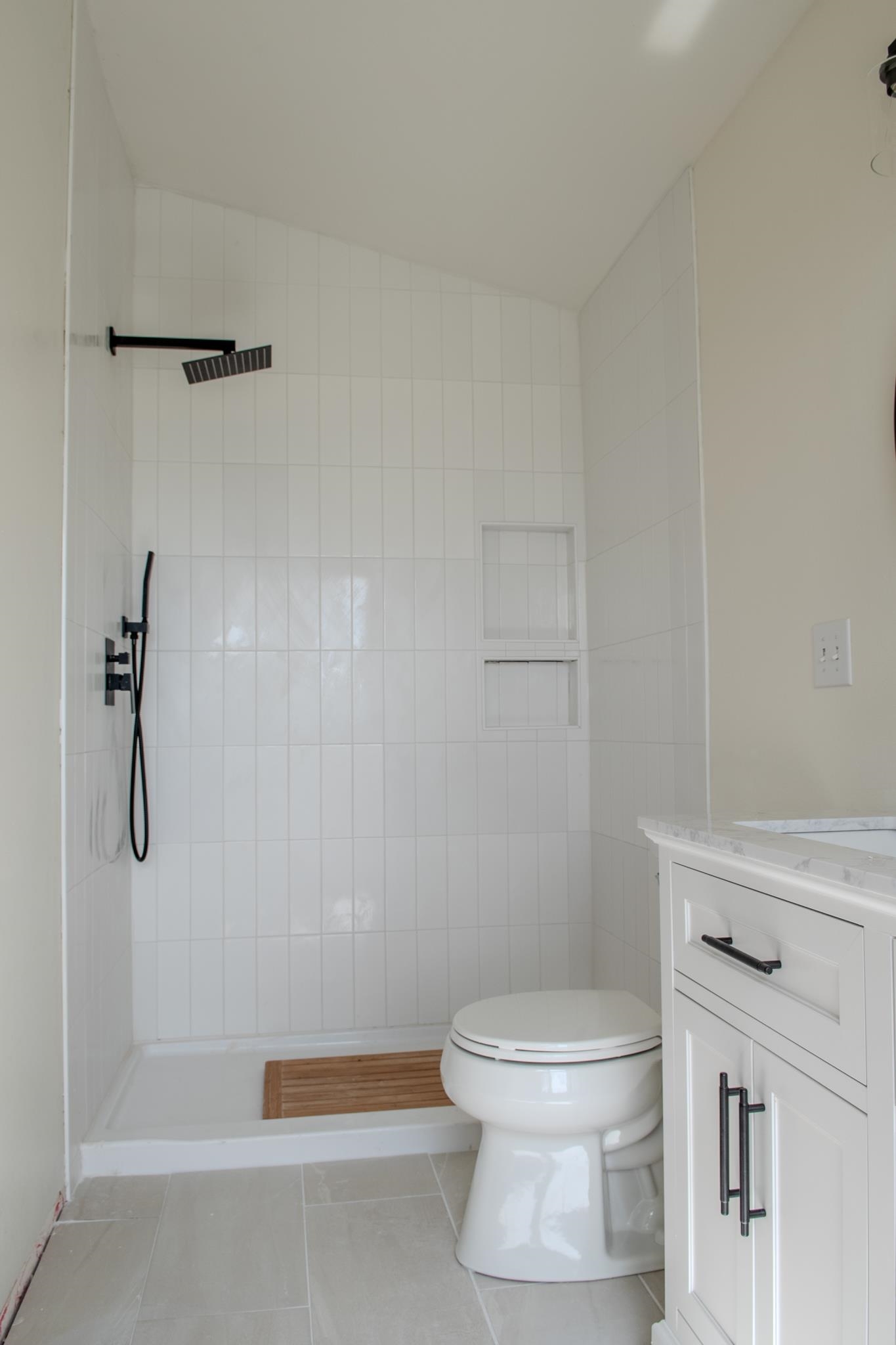 11011 South Bruna Road Valleyford, WA 99036 - Photo 15 of 34