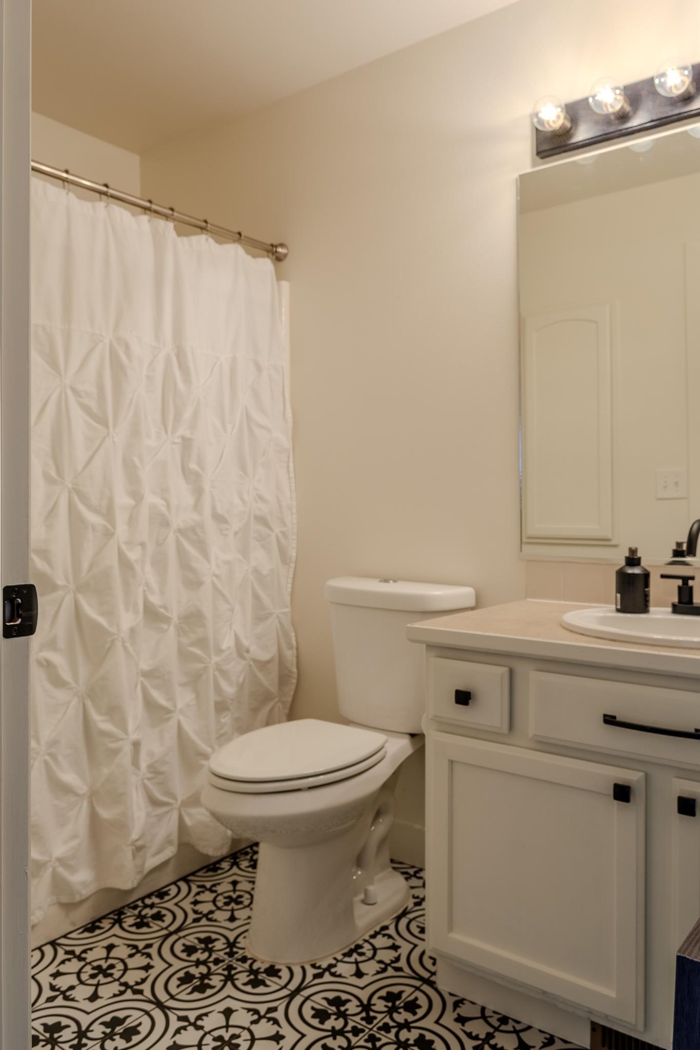 11011 South Bruna Road Valleyford, WA 99036 - Photo 19 of 34