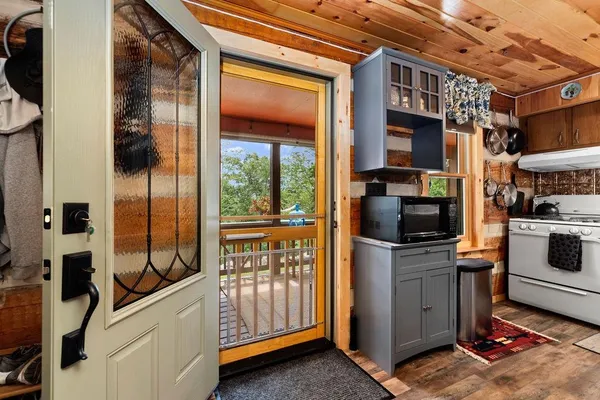 $229,900 | 1063 High Valley Drive South, Monterey, VA 24465