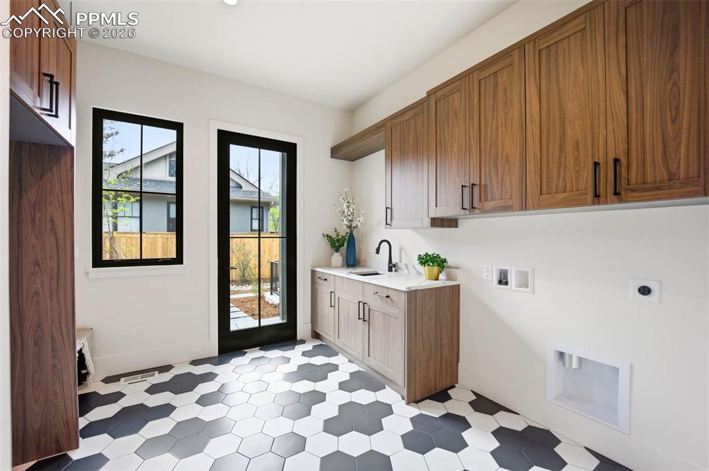 10 5th Street Colorado Springs, CO 80906 - Photo 26 of 30
