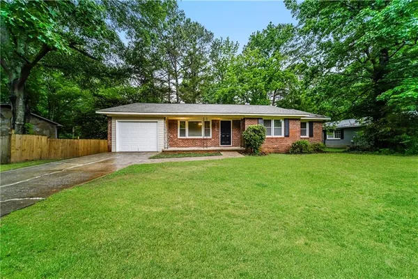 $205,000 | 10807 Sanderling Lane, Hampton, GA 30228