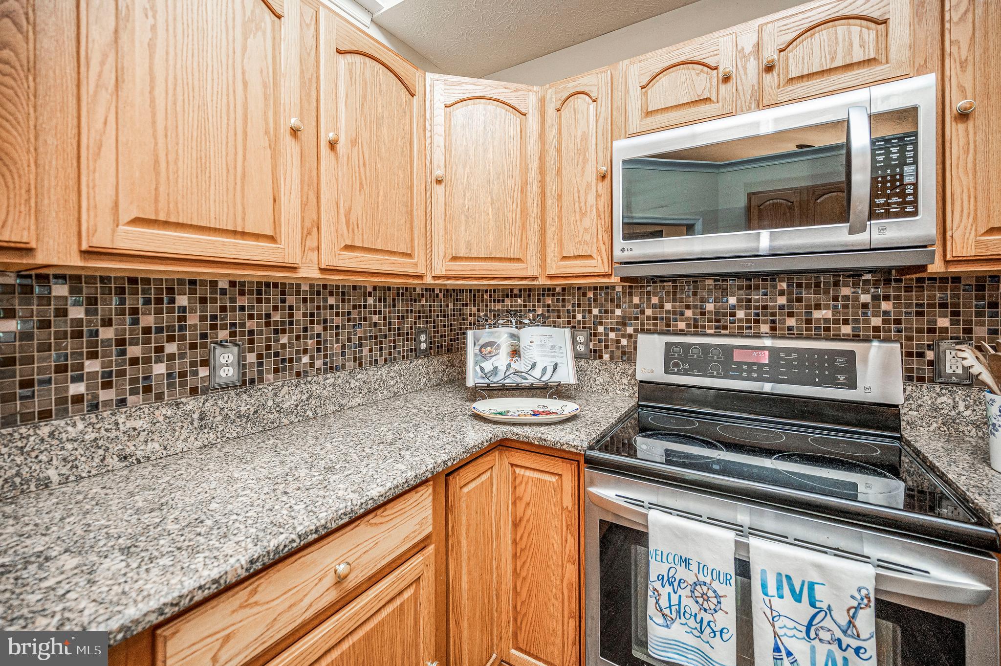 305 Birdie Road Locust Grove, VA 22508 - Photo 24 of 64 counters & backsplash