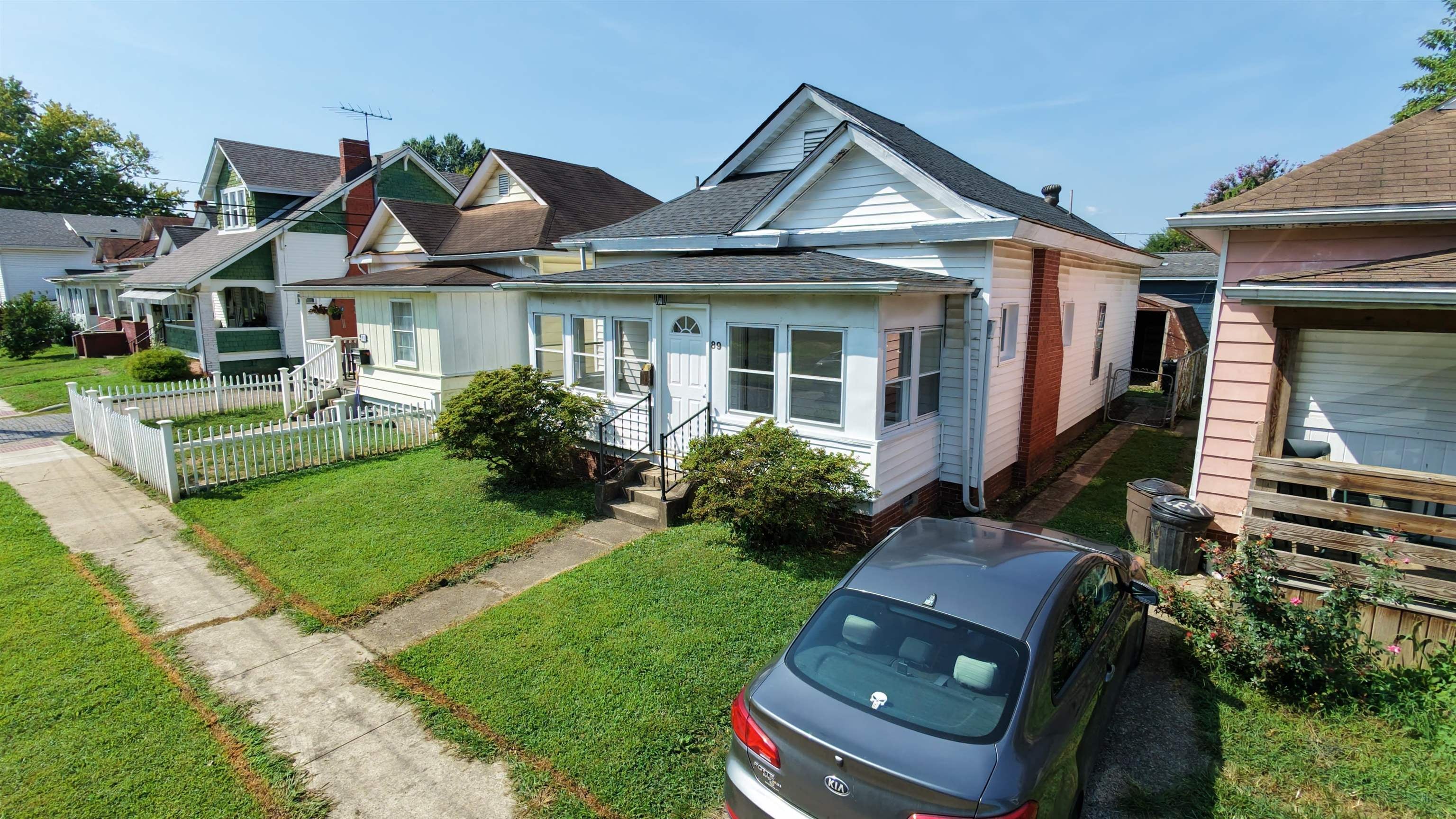 89 Division Street Huntington, WV 25702 - Photo 8 of 13 Gallery Image 8