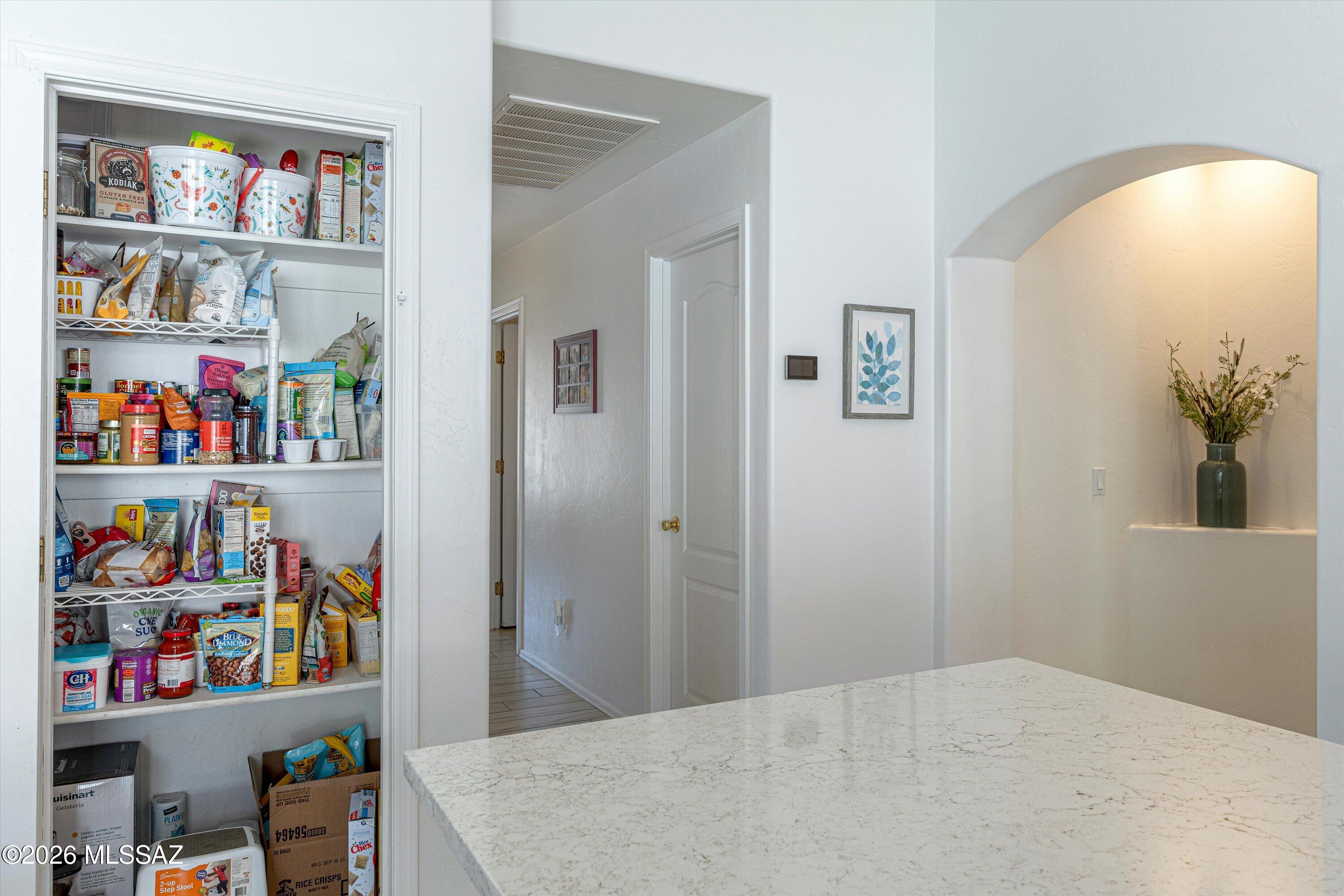 356 West Plateau Road Tucson, AZ 85737 - Photo 15 of 38