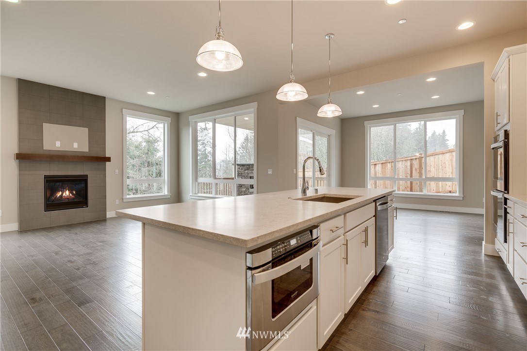 1411 242nd Place Southeast Bothell, WA 98021 - Photo 2 of 25