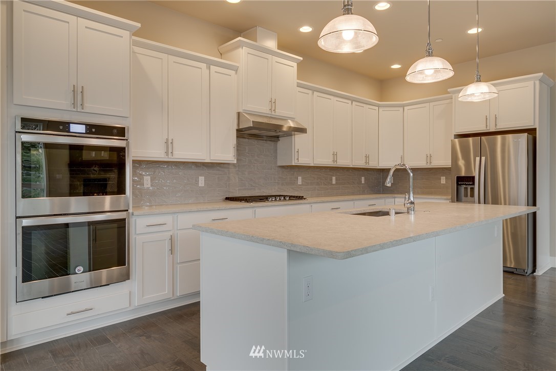 1411 242nd Place Southeast Bothell, WA 98021 - Photo 3 of 25