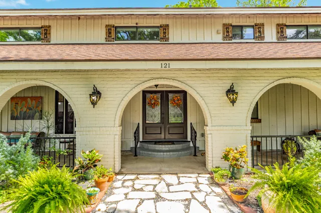 a view of entrance door of a house