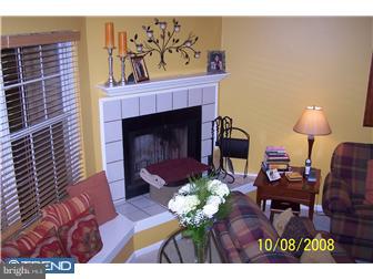 14 Rampart Drive Wayne, PA 19087 - Photo 5 of 12 Family Room