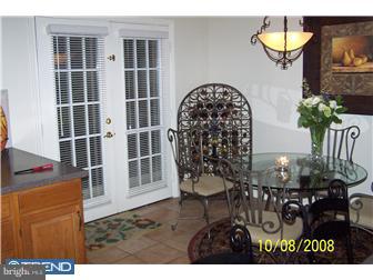 14 Rampart Drive Wayne, PA 19087 - Photo 10 of 12 Kitchen