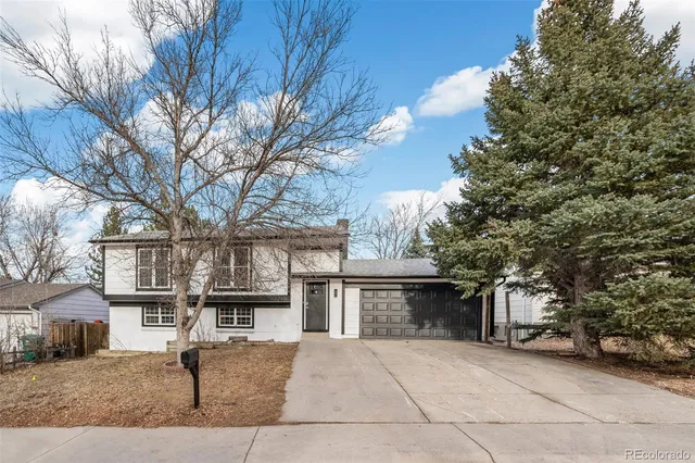 $499,900 | 1476 South Olathe Way, Aurora, CO 80017