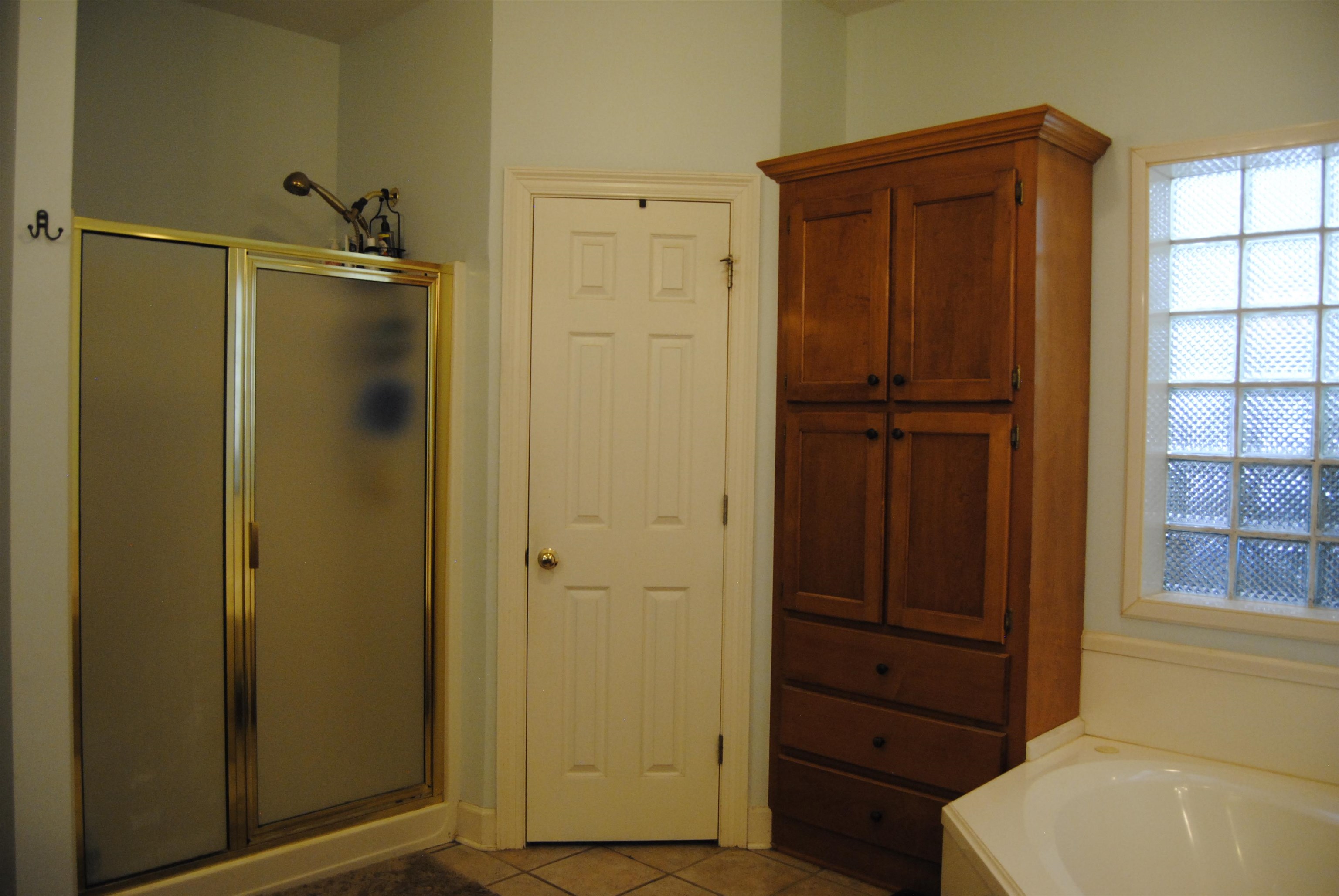 129 General Canby Loop Daphne, AL 36527 - Photo 4 of 23 Primary Bath