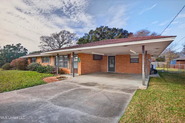 $215,000 | 105 Suffolk Drive, Long Beach, MS 39560