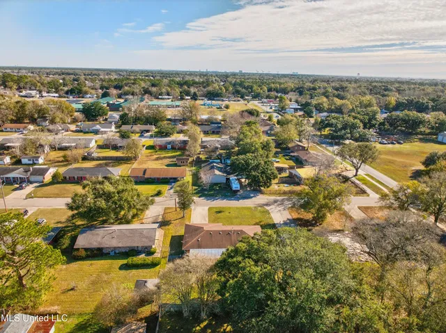 $225,000 | 105 Suffolk Drive, Long Beach, MS 39560