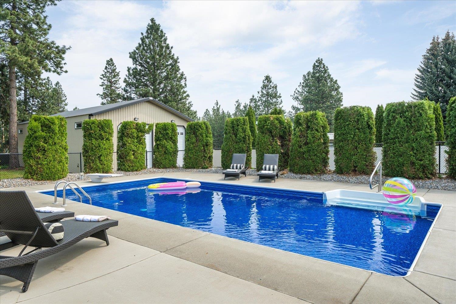 10417 East Holman Road Spokane, WA 99206 - Photo 3 of 49 Gallery Image 3